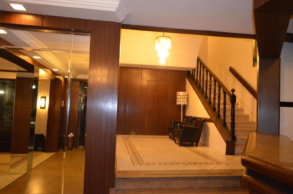 Hotel Lux 2*